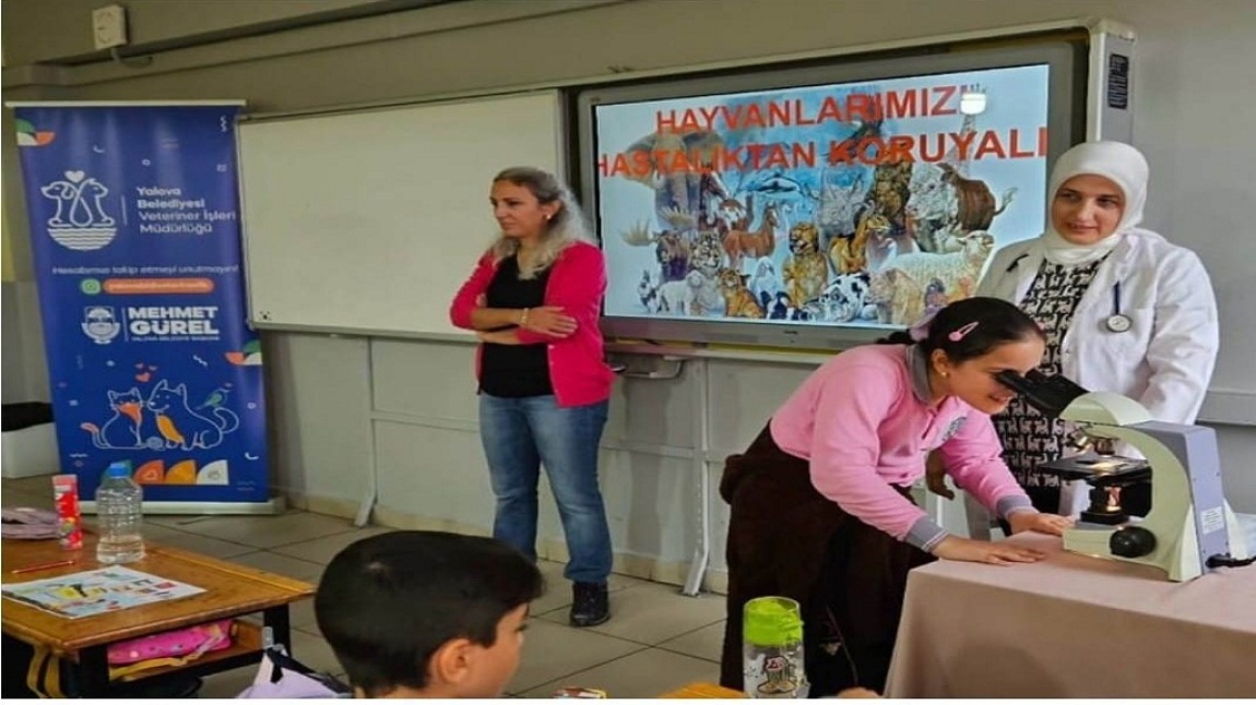 HAYVAN SEVGİSİ MİNİK YÜREKLERDE BAŞLAR